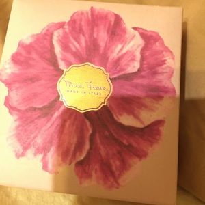 DELICATE NECKLACE BY MIA FIORE